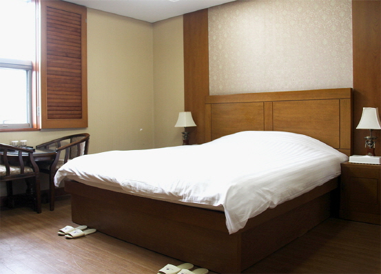 Western Room