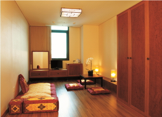 Ondol Room