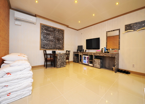Korean Room